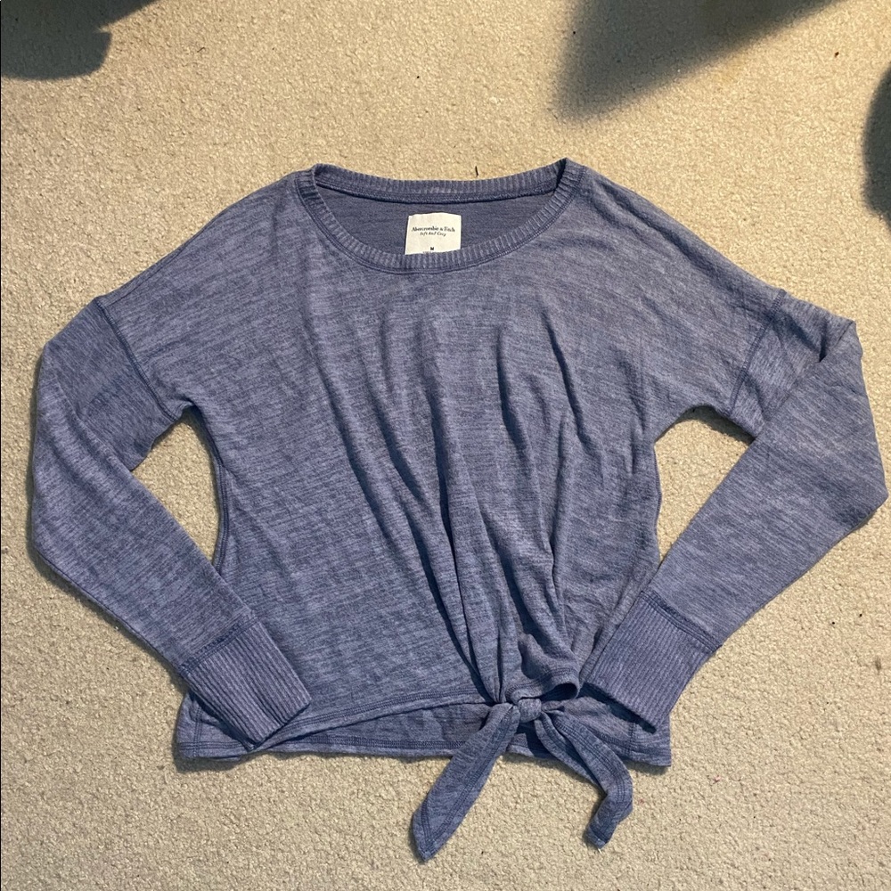 Abercrombie & Fitch Blue Long Sleeve Shirt with bow detail size- M